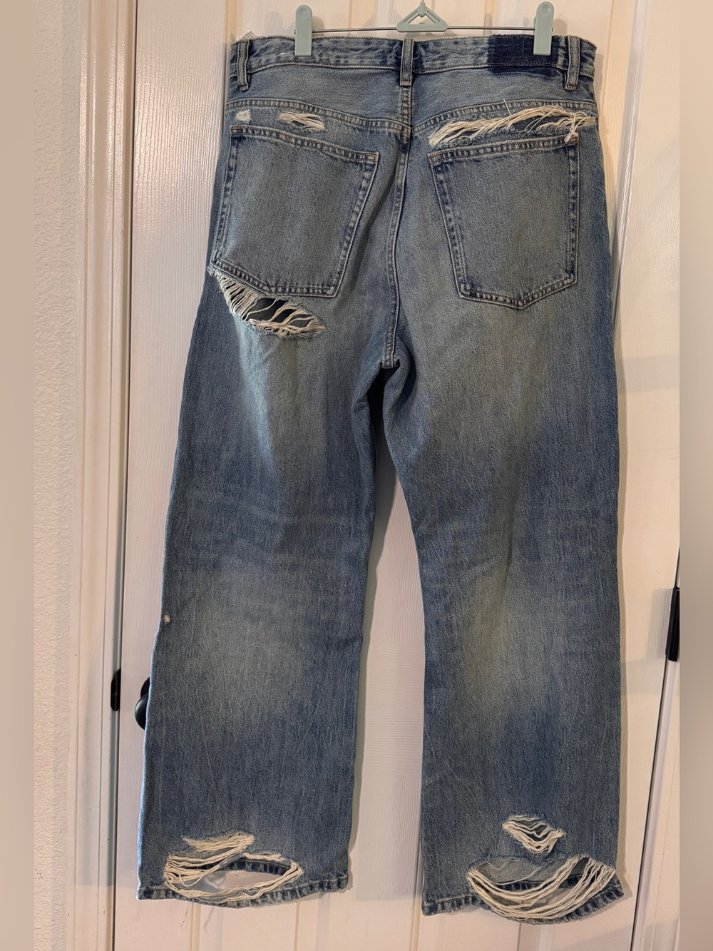 Zara Light Blue Distressed Ripped Relaxed Jeans